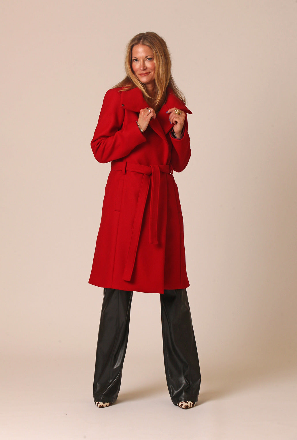 ARCHITECTS COAT · crimson