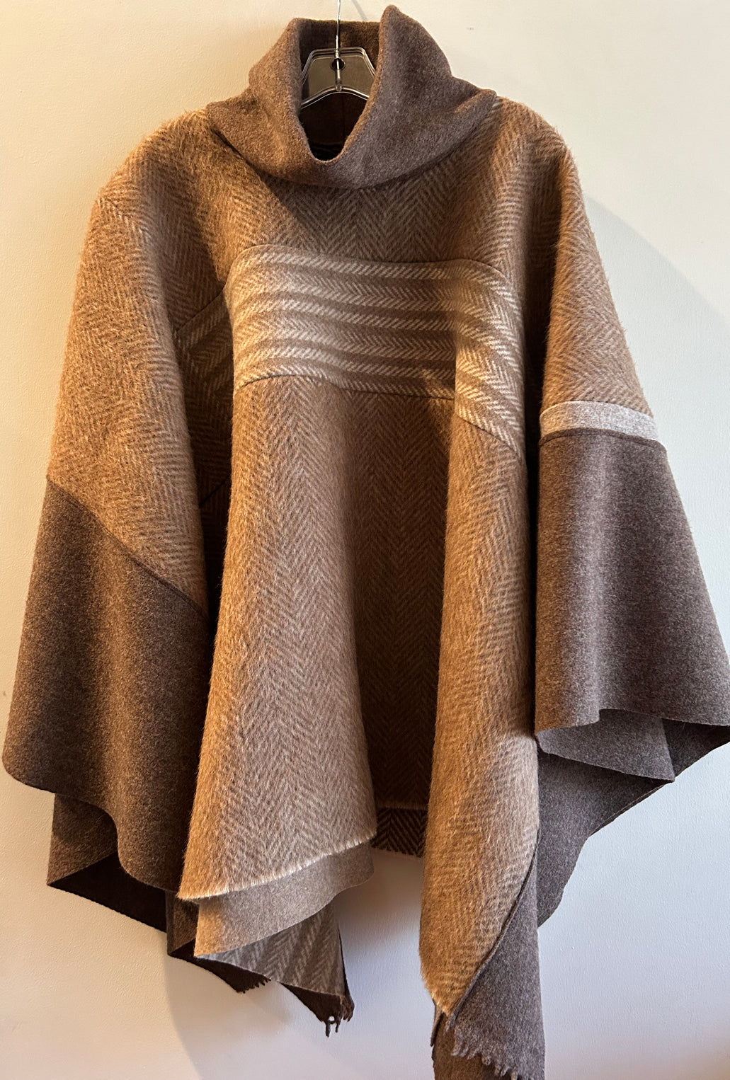 Easy Sweater Cowl · browns