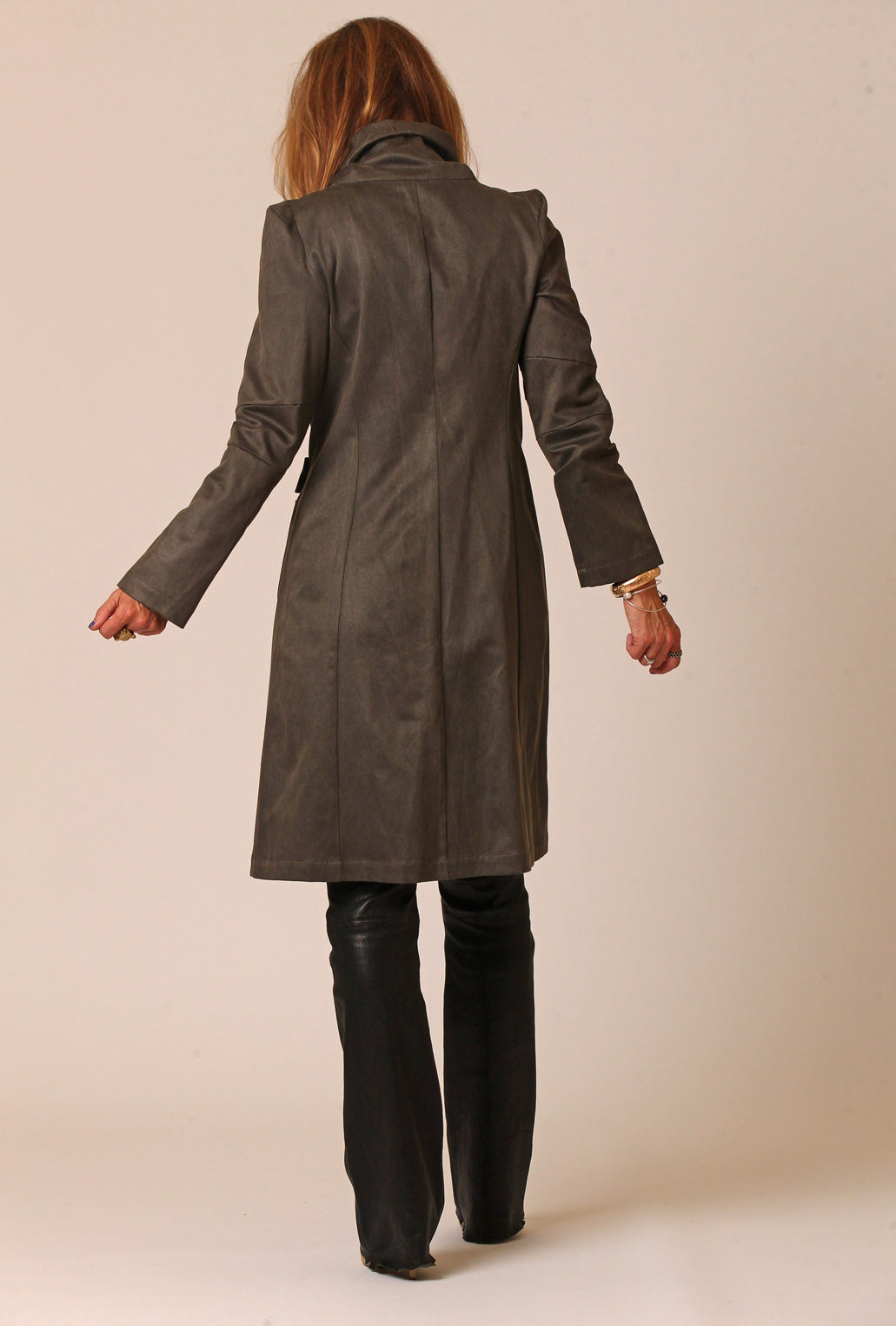 HYBRID ARCH COAT · denim