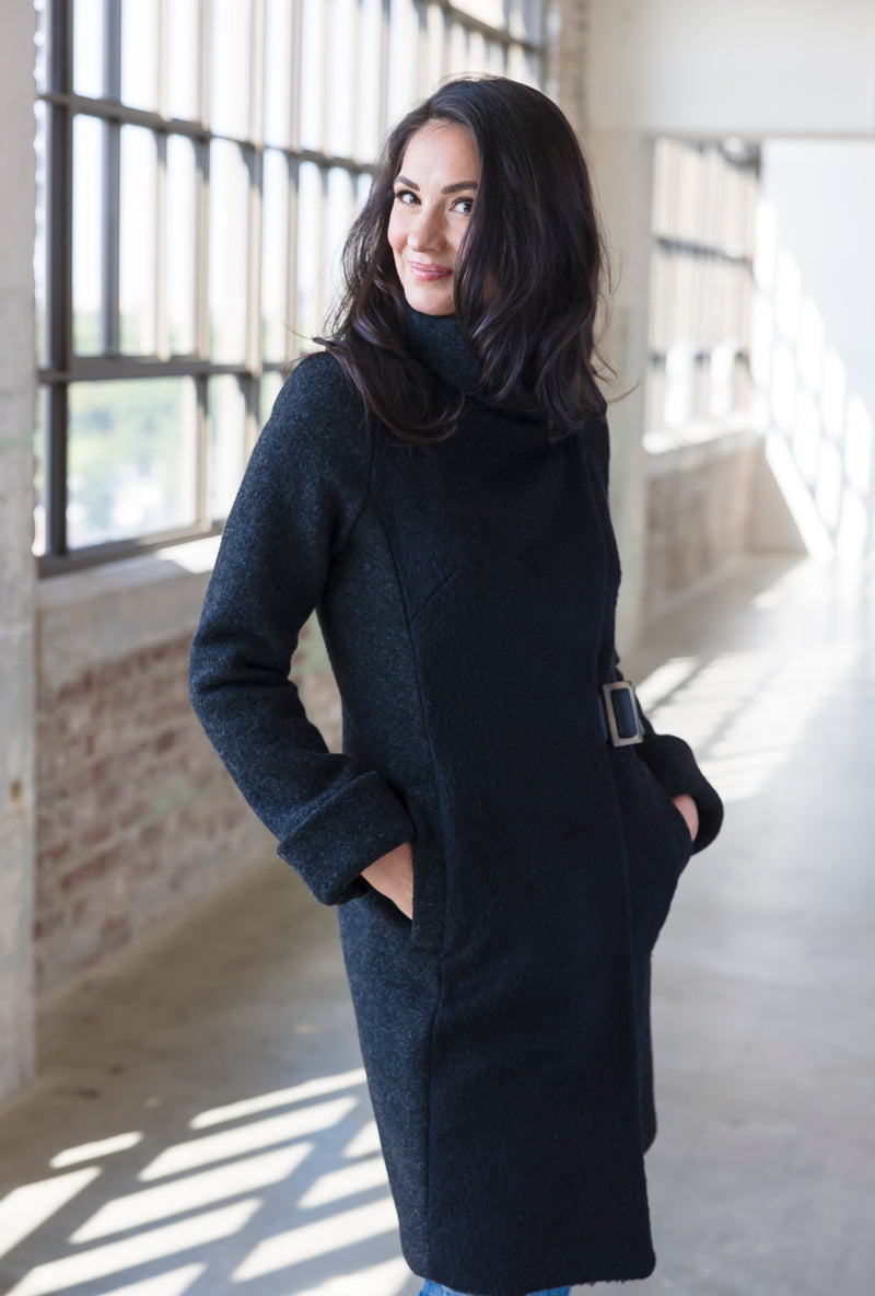 COWL NECK COAT Black Wave Alpaca