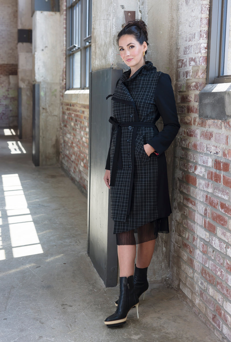 MALYN ASYMMETRICAL COAT Japanese Black & White