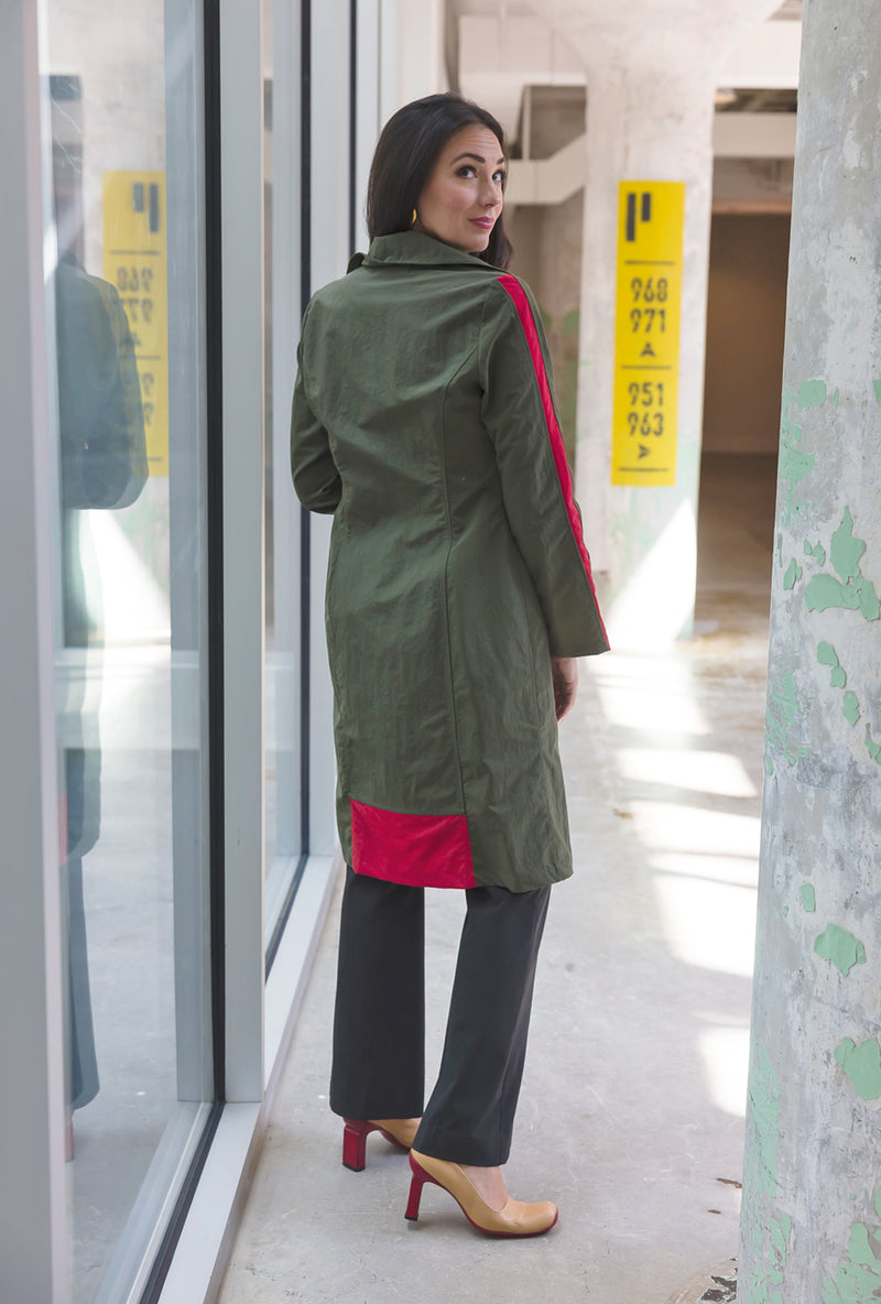 URBAN RAINCOAT · moss